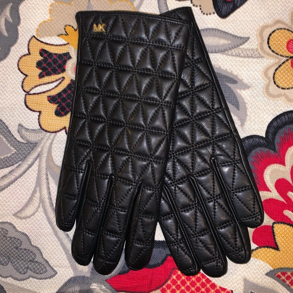 QUILTED LEATHER GLOVES - Picture 1 of 3